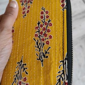 New Hand Clutch Purse