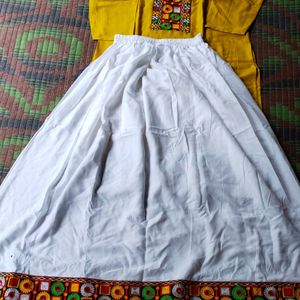 Women Kurti Skirt Sets