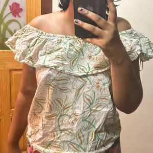 Cotton World Off Shoulder Top Xs