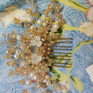 Hair Accessories with a beautiful sling bag