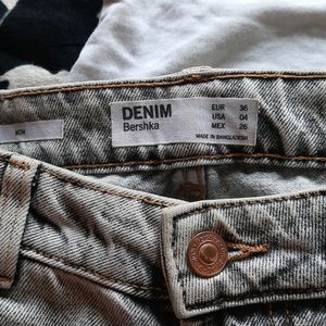 Bershka Mom Ripped Jeans