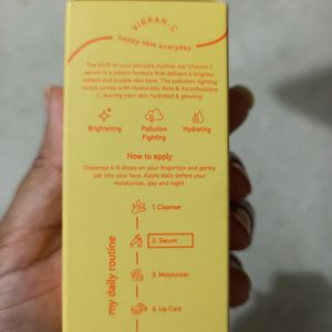 Moody Vit C Brightening Serum