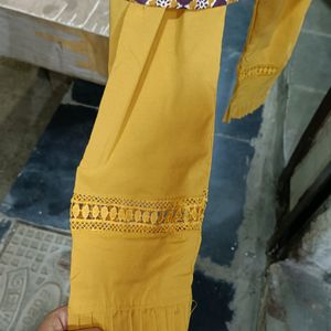 💜Cotton Kurti With 💛Ciggerate Pant Set