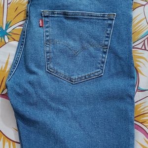 Levis Jeans