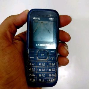 Samsung Guru FM Plus Keypad Mobile Phone