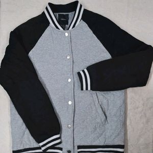 Saleeee🎉✨🎉✨ New Varsity Jacket