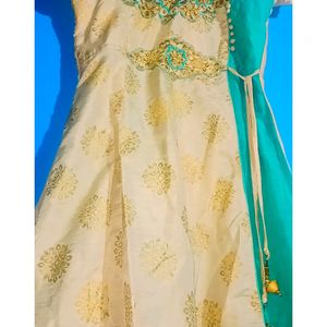 Green With Beige Trending Kurti