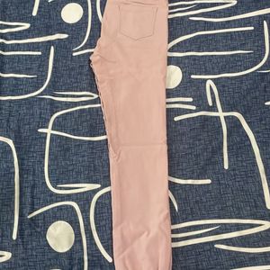 Pink leggings trouser