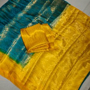 Soft Pattu Saree With Unstitched Blouse Piece