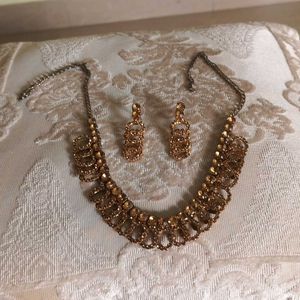 Golden Choker Set