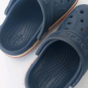 unisex crocs