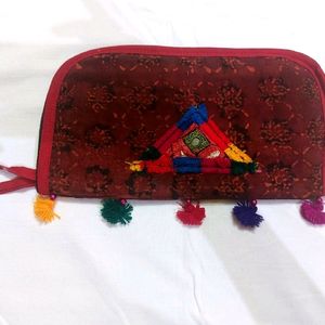 Pakistani Clutch