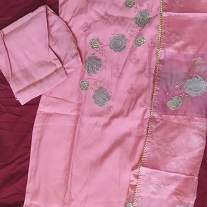 M Size Kurta Set With Dupatta