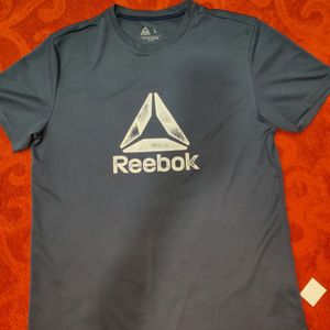 REEBOK Men Printed Round Neck Dark Blue Tshirt