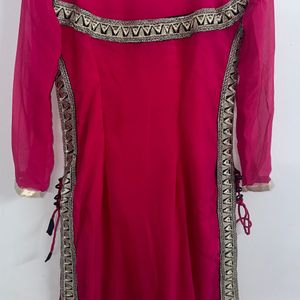 Fuchsia Pink Kurta with Intricate Border Detailing