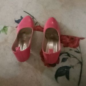 Combo Of Light N Dark Pink Heels