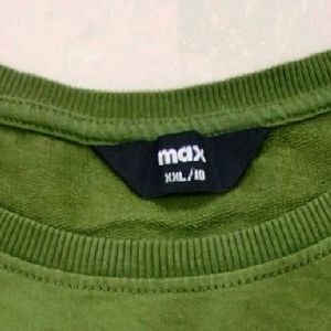 Green Sweatshirt Style Top For Women.