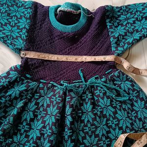 Kids Woolen Frock With Pant