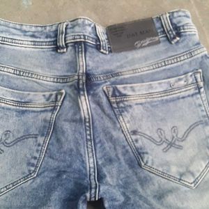 Like New Stylish Jeans