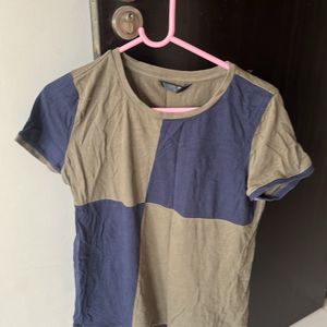 Girls T-shirt