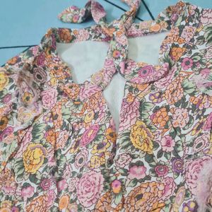 Women's Floral Top (L-XL)