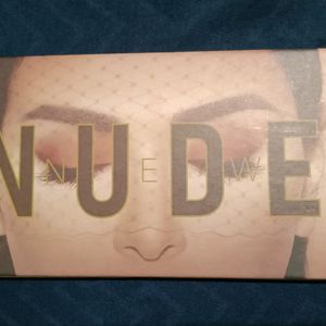 Nude Eyeshadow Palette