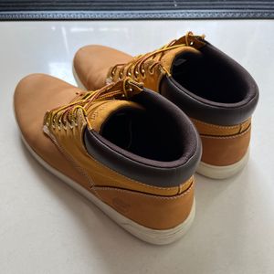 Brown Timberland Newmarket Boots