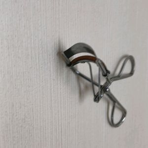 Eyelash Curler