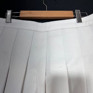 H&M White Western Skirt (Women’s)