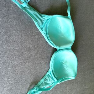 T-shirt Bra