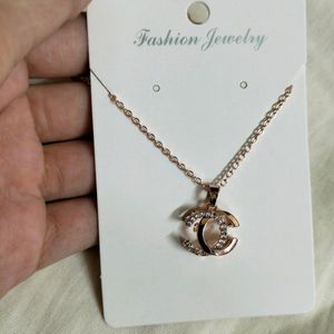 Rosegold And Stones Chain