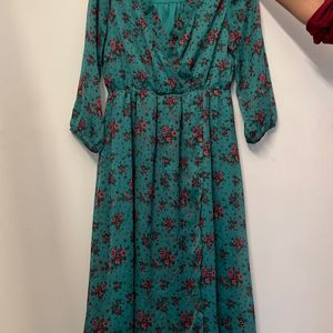 Brand: Max , Size M, Category:Dress, Length: Midi(Knee Length)