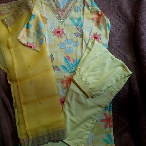 Beautiful Kurta Set