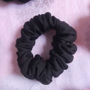 Hair Scranchise Rabber Band For Women