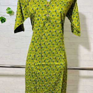 Beutiful Olive Green Kurti 💗