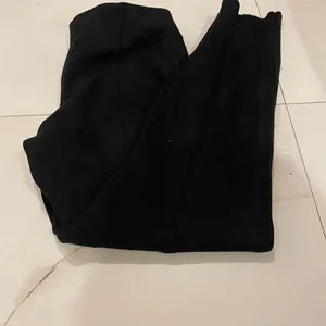 SUEDE ZARA JEGGINGS IN SIZE M