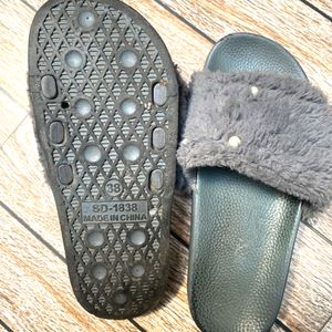 Grey Flurry Slipper