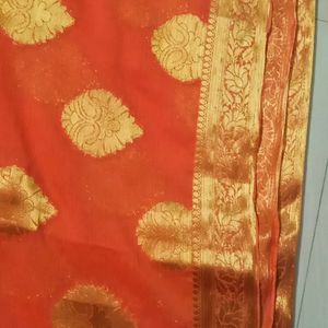 Small Border New Saree