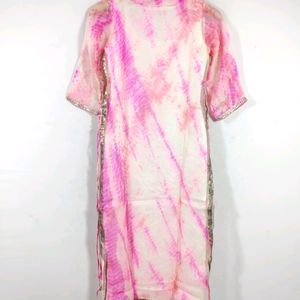 Multicolor Printed Round Neck Kurta (Women's)