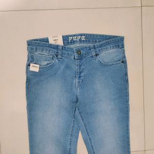 Women Casual Jeans.  New With Tag. Unused Product.