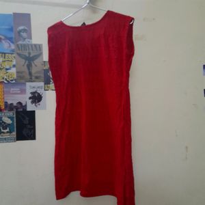 Red Sleeveless Chikankari Kurtha