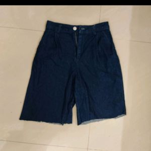 Capri-Shorts(high-waisted)