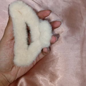 Faux Fur Hair Claw Clip - New Unused