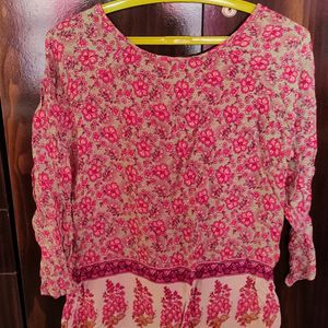 Sober Look Tunic With Rose Pink Print