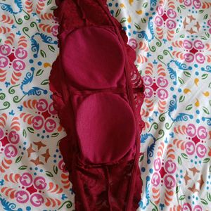 It's unused Lacy Lightly Padded Non-wired Bra with