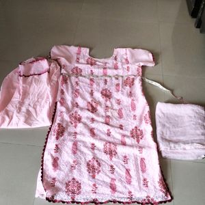 Pink Chikankari Suit Set❤️