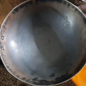 pure thick cast iron kadai with free steel lid