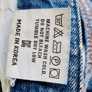 **KOREAN JEANS**