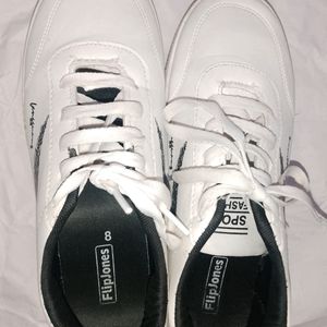 sneakers-wht