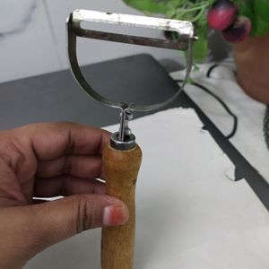 Vegitable and Fruit Peeler